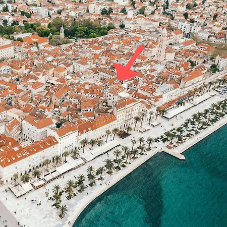 Luxury 2 Bedroom-2 Bathroom With Rooftop Terrace & Luxury App Lägenhet Split