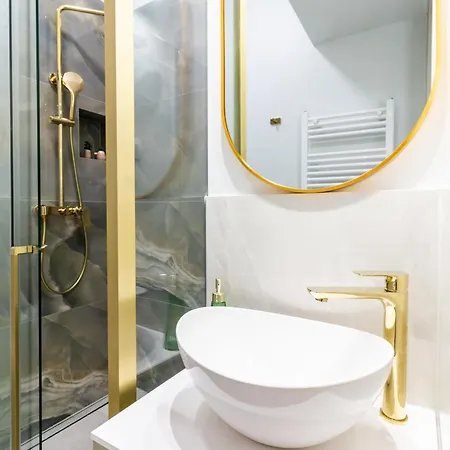Luxury 2 Bedroom-2 Bathroom With Rooftop Terrace & Luxury App Lägenhet Split
