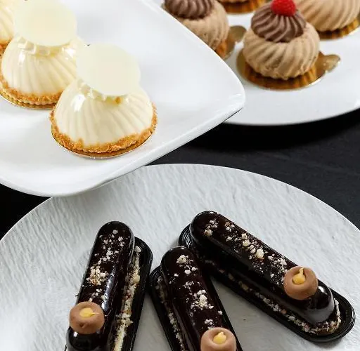 Luxury 2 Bedroom-2 Bathroom With Rooftop Terrace & Luxury App ספליט