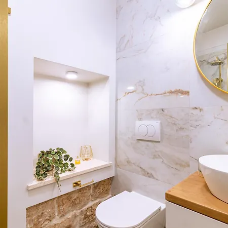 Luxury 2 Bedroom-2 Bathroom With Rooftop Terrace & Luxury App Apartman *